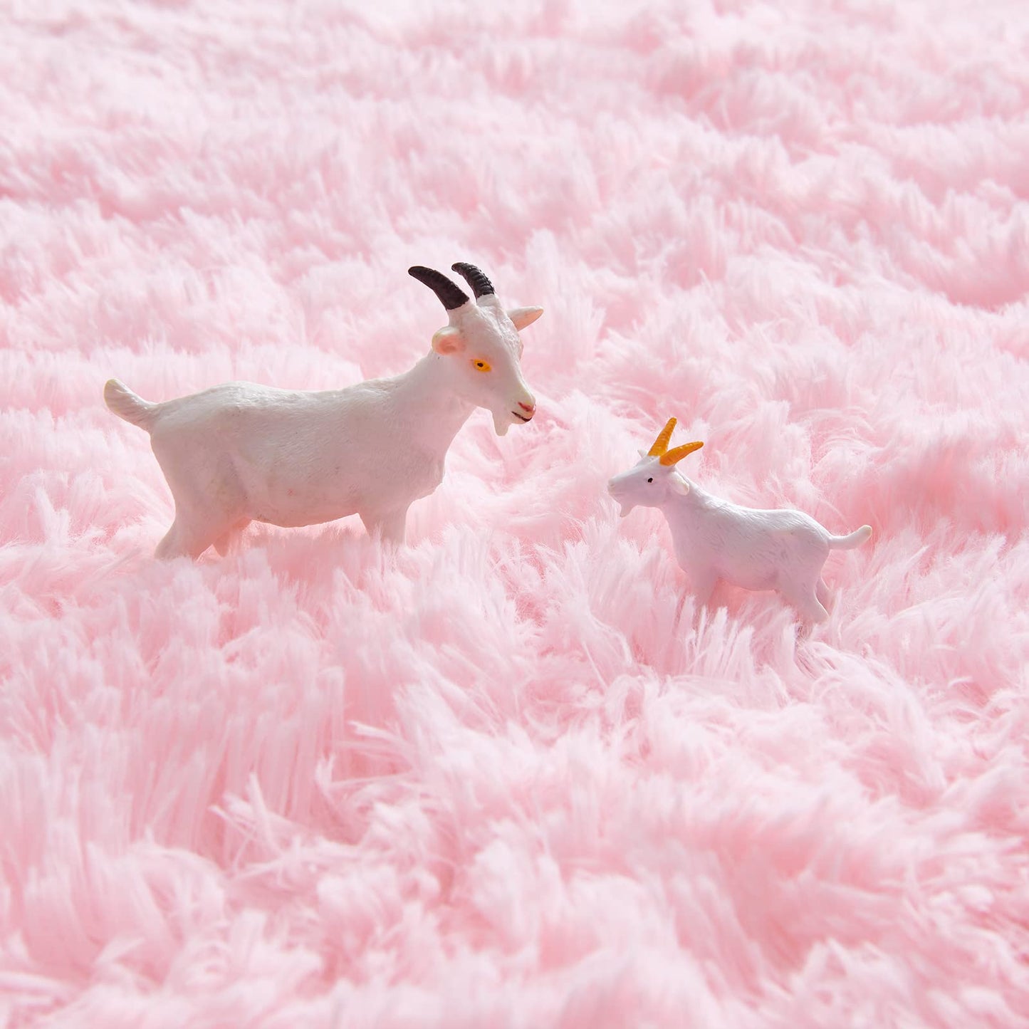 FJZFING 4x4 Light Grey Round Shag Rug