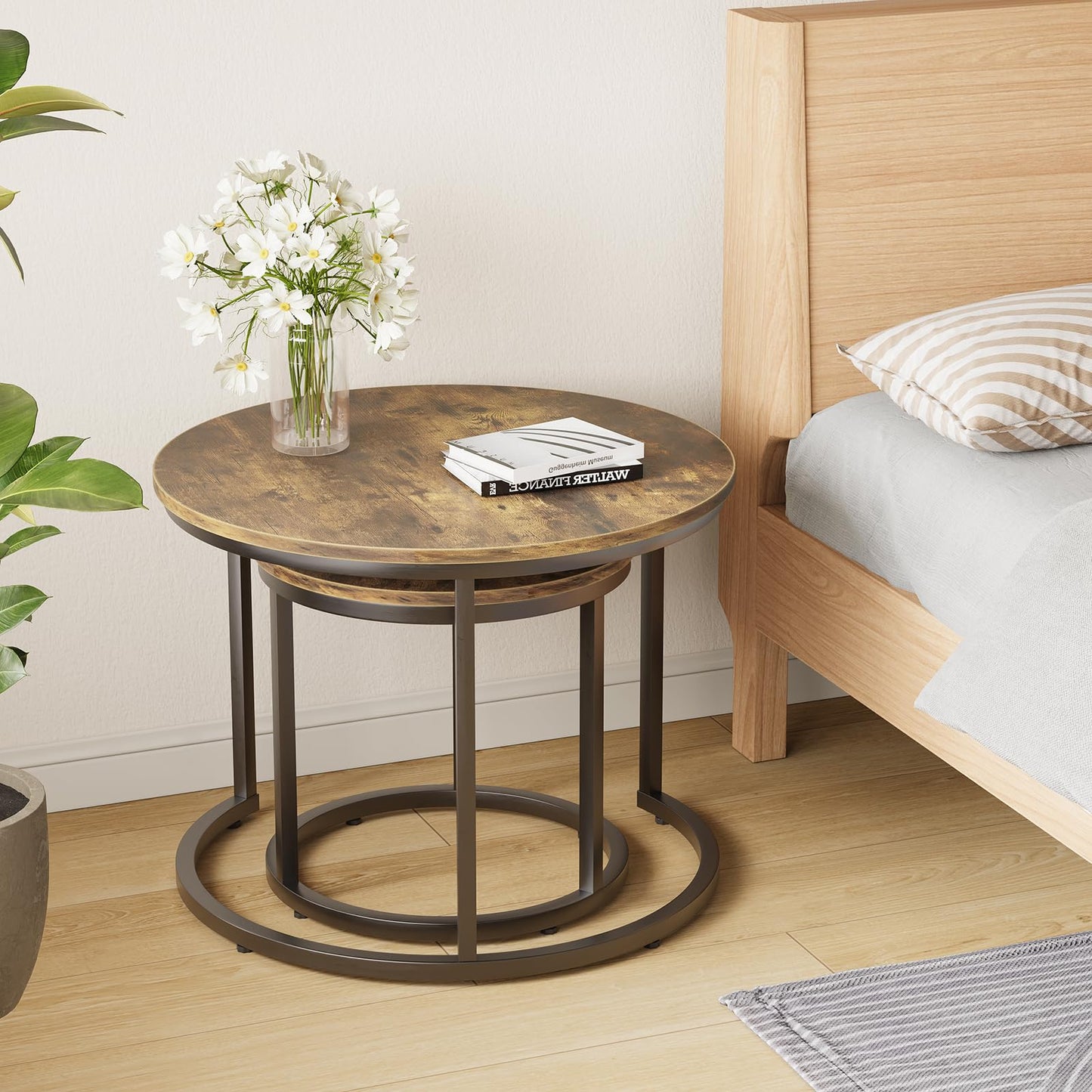 White Nesting Coffee Tables, 2-Pack